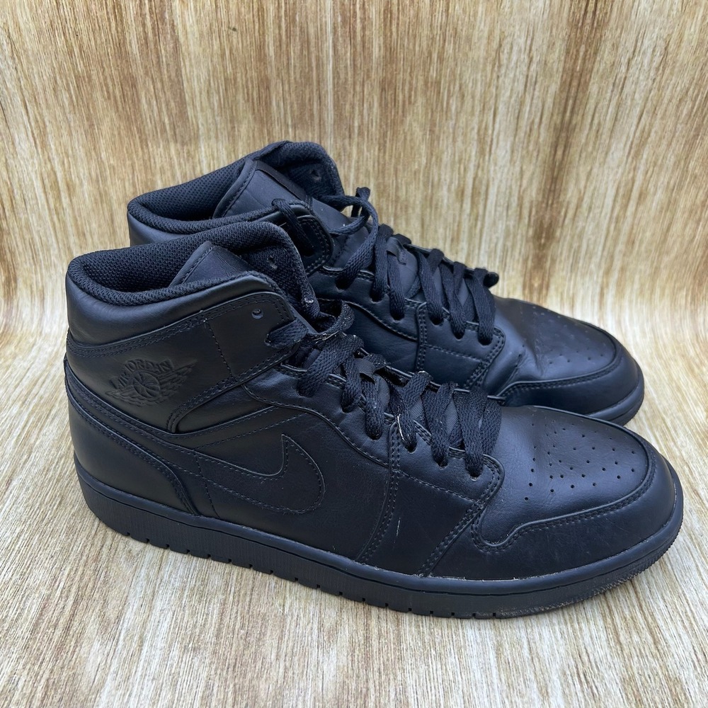 Nike Air Jordan 1 Mid Men's Size 10.5 Black Triple Black Leather 554724-093